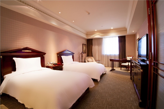 Hotel Majesty Plaza (ex Ramada Plaza Shanghai)