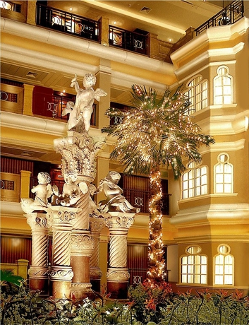 Hotel Majesty Plaza (ex Ramada Plaza Shanghai)