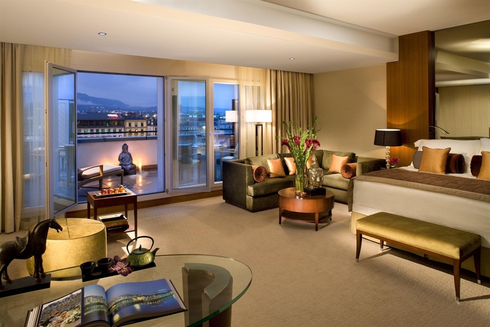 Hotel Mandarin Oriental du Rhone