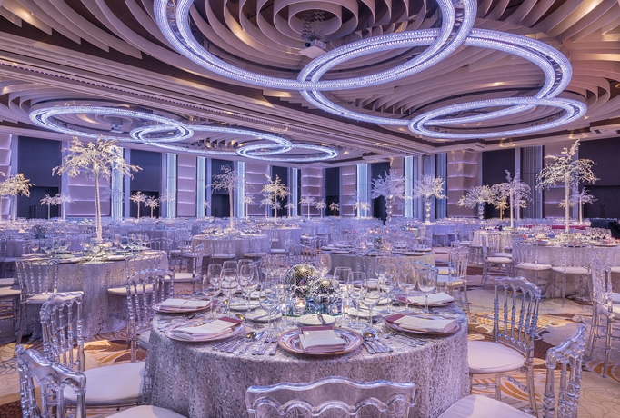 Hotel Manila 