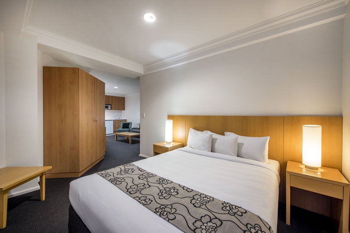 Hotel Mantra On Murray