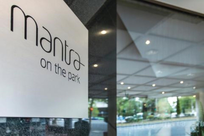 Hotel Mantra On The Park
