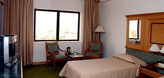 Hotel Mapple Abhay