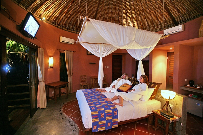 Hotel Mara River Safari Lodge