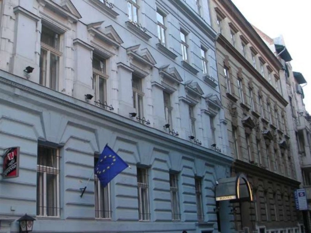 Hotel Marco Polo Hostel