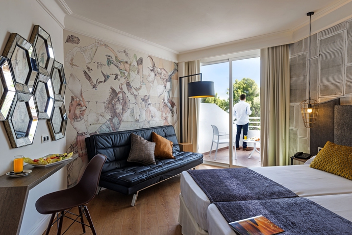 Hotel Marina Barracuda (solo adultos mayores 16 años)