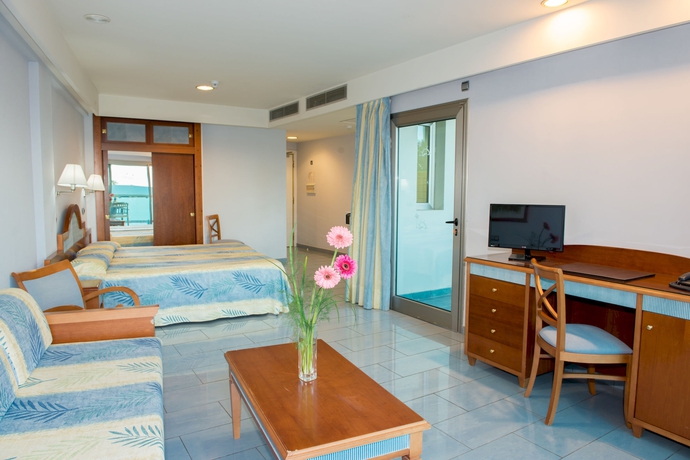Hotel Marinasol