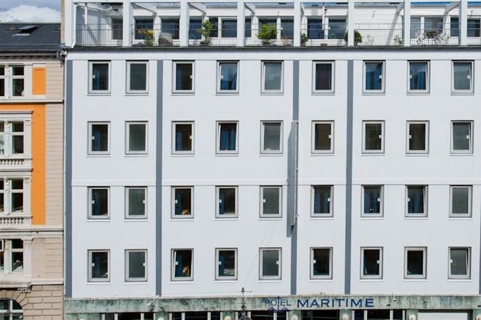 Hotel Maritime