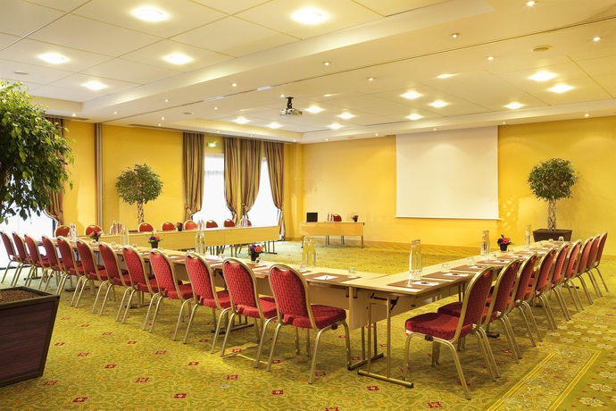 Hotel Marriott Paris Charles De Gaulle Airport Hotel