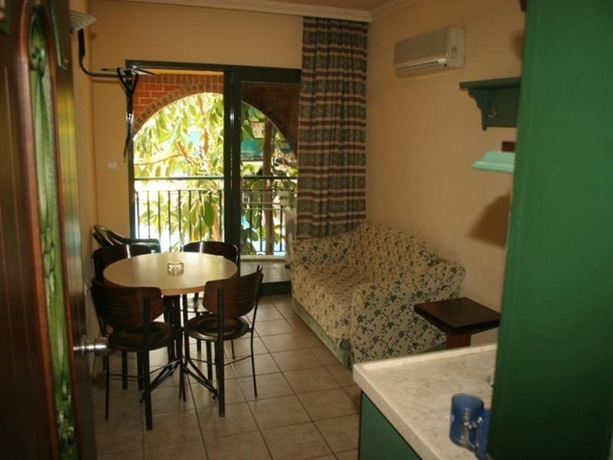 Hotel Maxwell Holiday Club