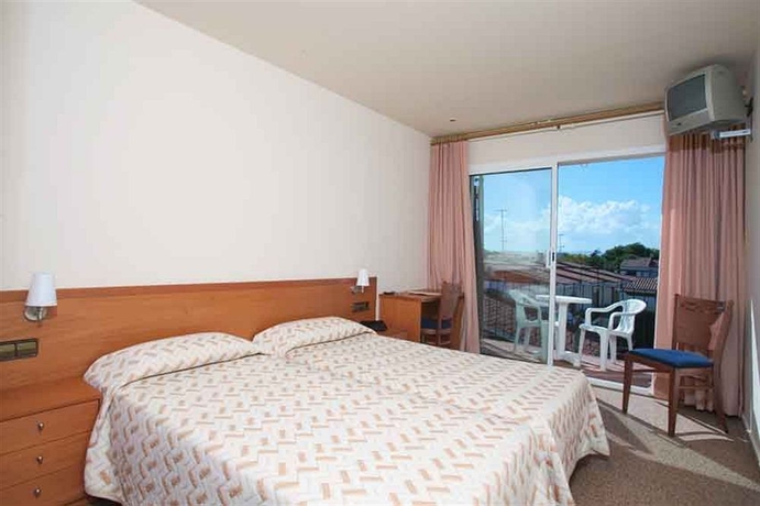 Hotel Medes Ii