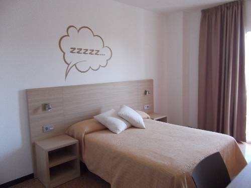 Hotel Mediterrani Express