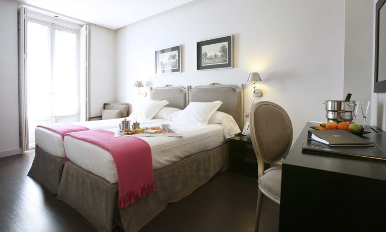 Hotel Meninas