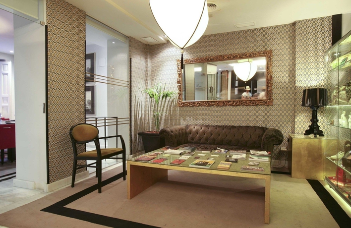 Hotel Meninas