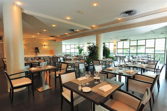 Hotel Mercure Evreux Palai