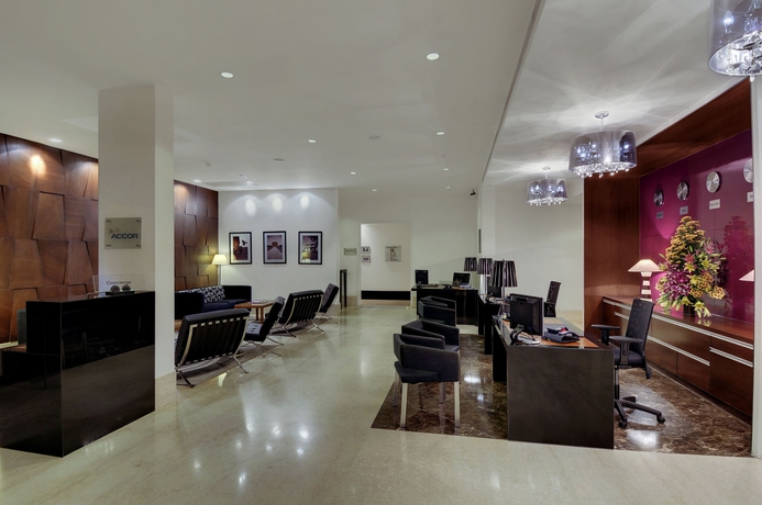 Hotel Mercure Homestead Residences
