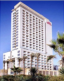 Hotel Mercure Suites Bat-yam
