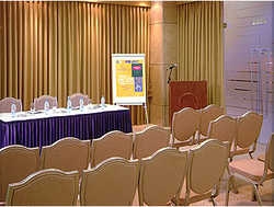 Hotel Mercure Suites Bat-yam