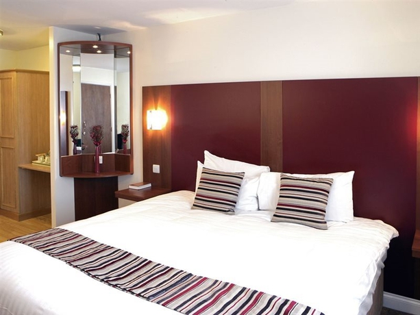 Hotel Mercure Swindon South Marston