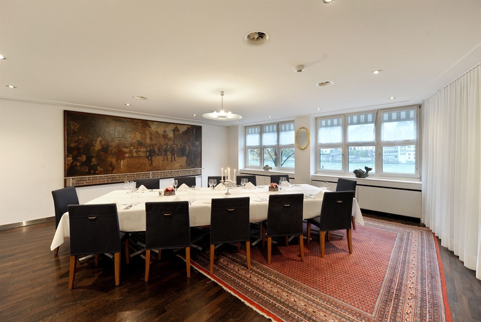 Hotel Merian am Rhein