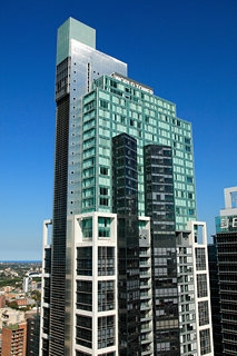 Hotel Meriton World Tower