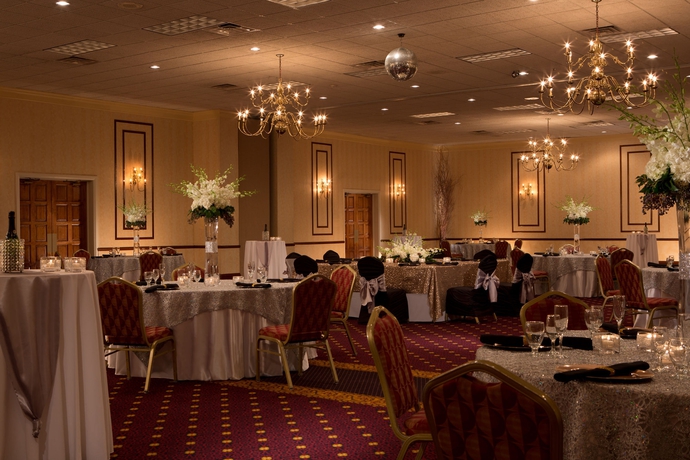 Hotel Millennium Airport Buffalo