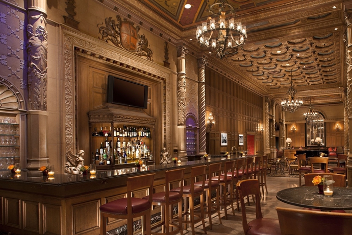 Hotel Millennium Biltmore