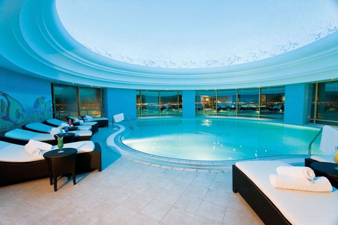 Hotel Millennium