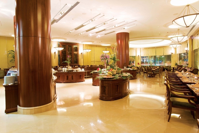 Hotel Millennium