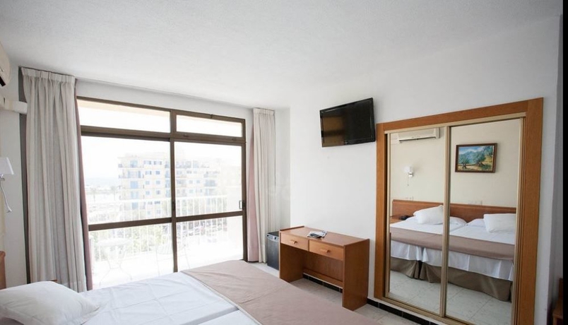 Hotel Miraflores