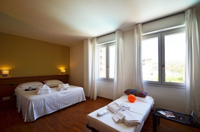 Hotel Mistral 2