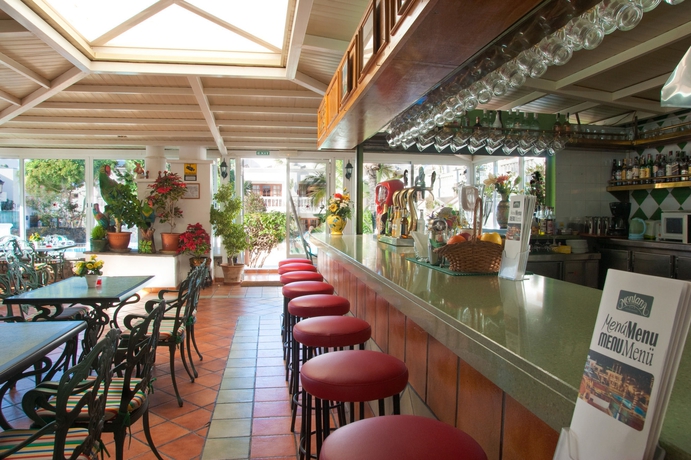 Hotel Montana Club