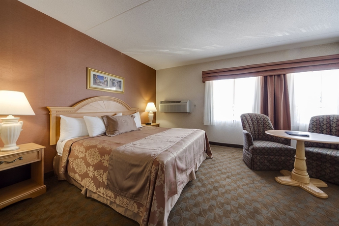 Hotel Monte Carlo Inn Brampton Suites