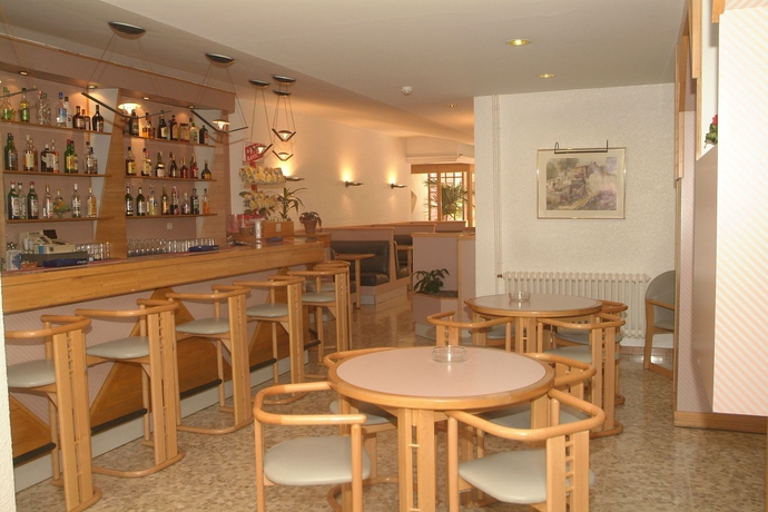 Hotel Montecarlo