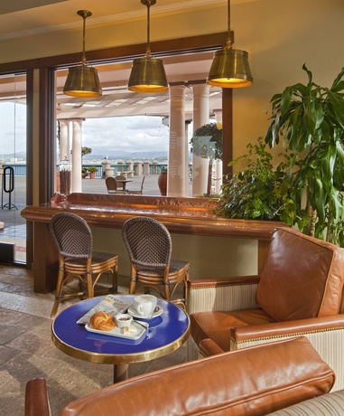 Hotel Monterey Plaza & Spa