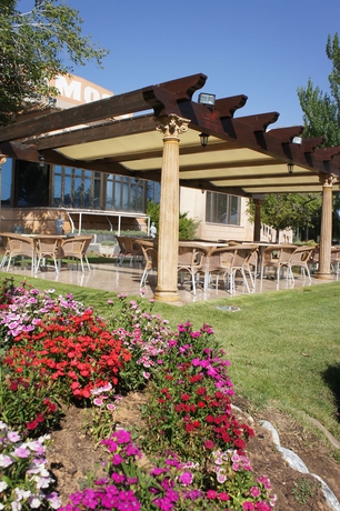Hotel Montermoso