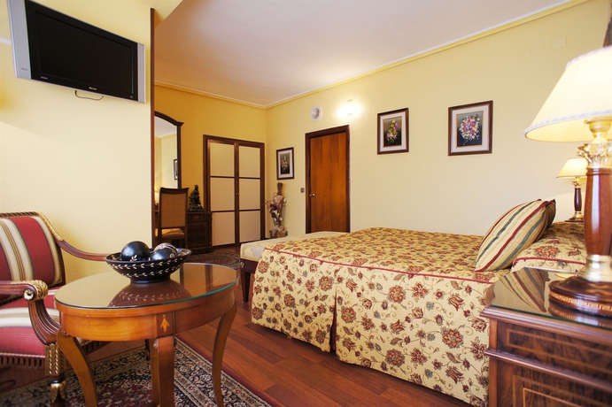 Hotel Montermoso