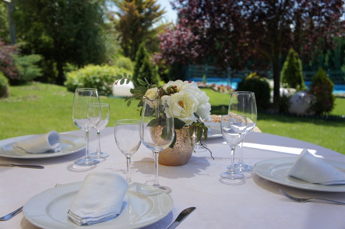 Hotel Montermoso