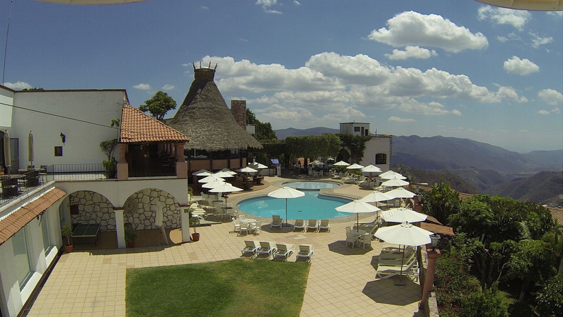 Hotel Montetaxco Resort & Country Club