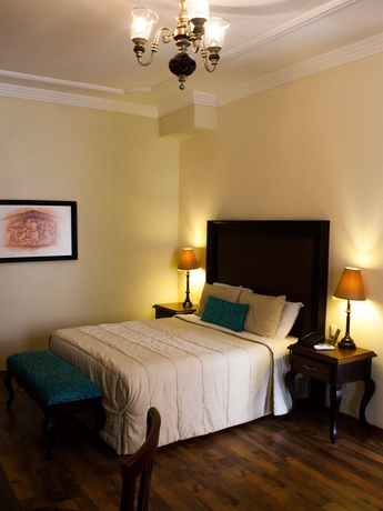 Hotel Morales Historical & Colonial Downtown Core