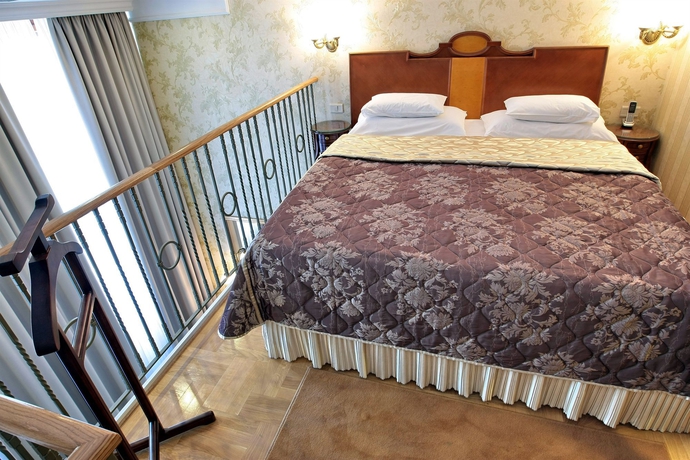 Hotel Moskva Hotel