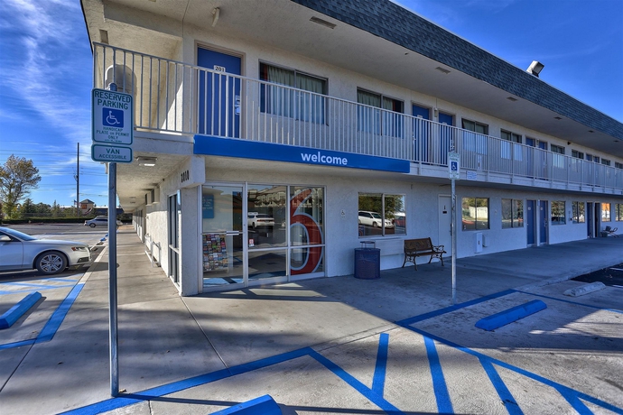 Hotel Motel 6 Flagstaff