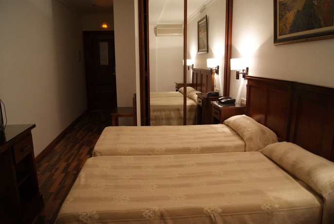 Hotel Mulhacen