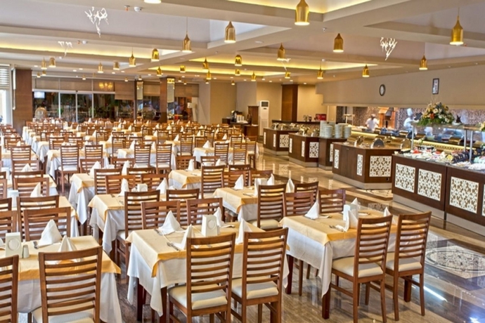 Hotel My Home Resort