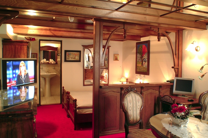 Hotel Nº16