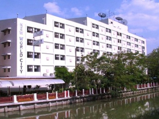 Hotel NEW WORLD CITY HOTEL (EX NEW WORLD LODGE)