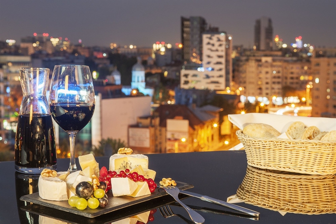 Hotel NH Bucharest