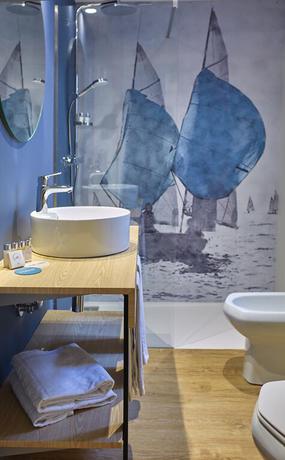 Hotel NH Cristal