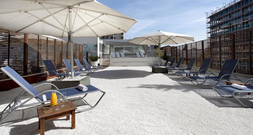 Hotel NH Eurobuilding