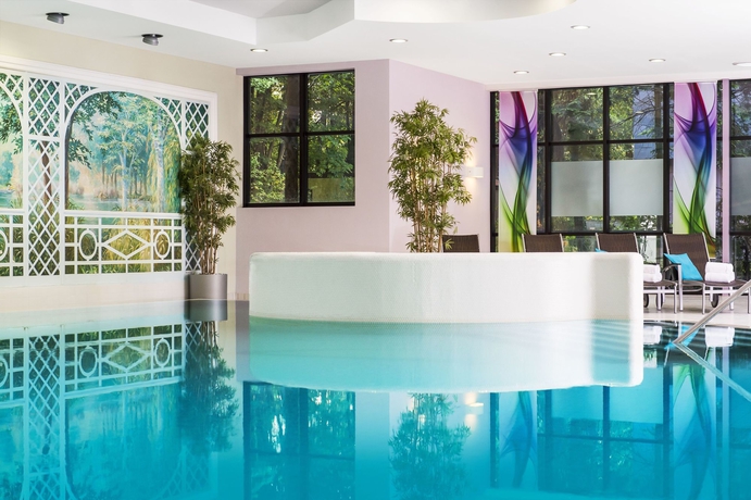 Hotel NH Forsthaus Fuerth-Nuerenberg